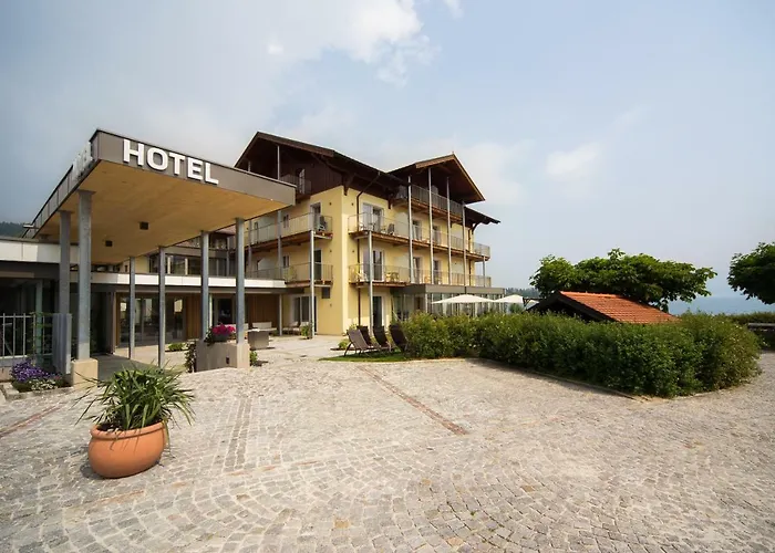 Hotel Hotel Stadler Am Attersee 4*